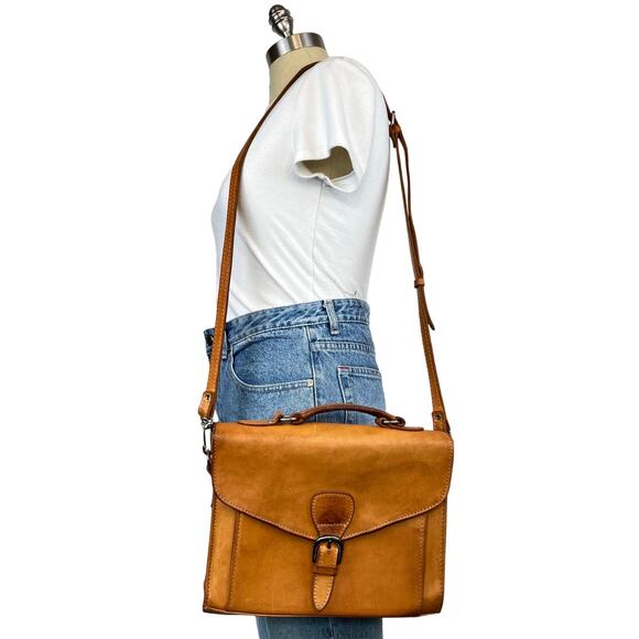 Vintage FORCE TEN Classic Tan Saddle Genuine Leather Satchel Crossbody Bag Purse - Picture 2 of 16